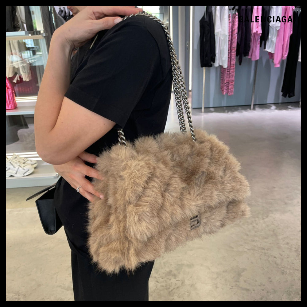 【BALENCIAGA】Crush Medium Chain Bag Fake Fur