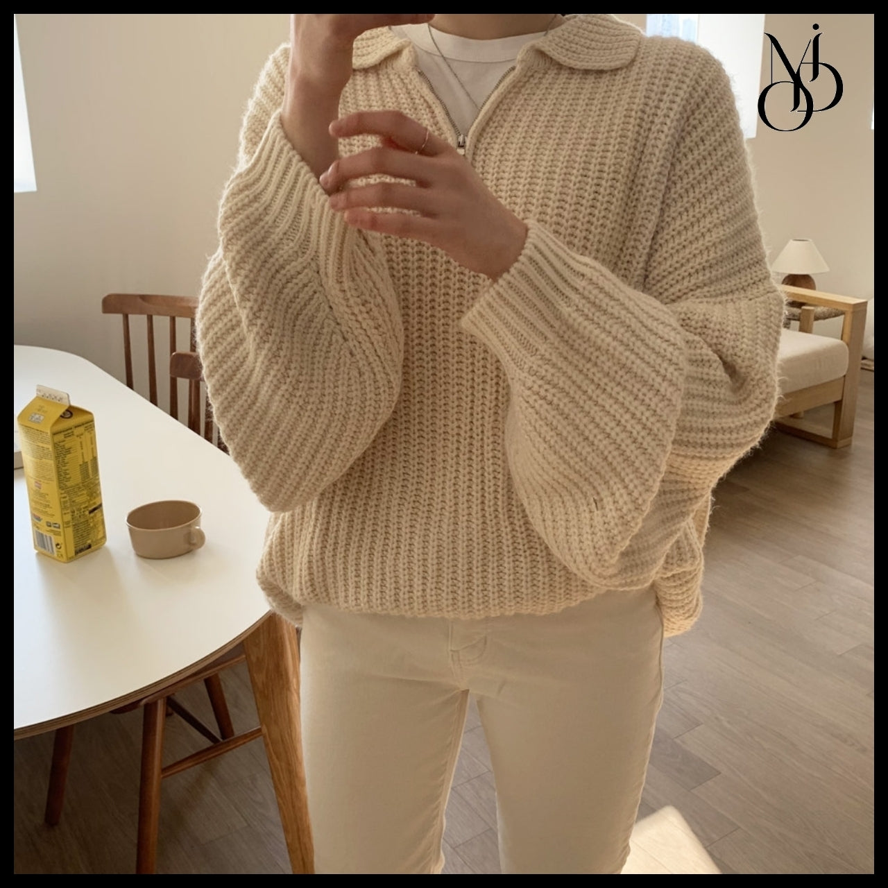 【MODIMOOD】Puff Sleeve Loose Fit Half Zip-Up Collar Knit