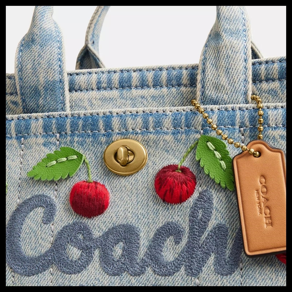 【Coach】Cargo Tote Bag 20 With Cherry Embroidery