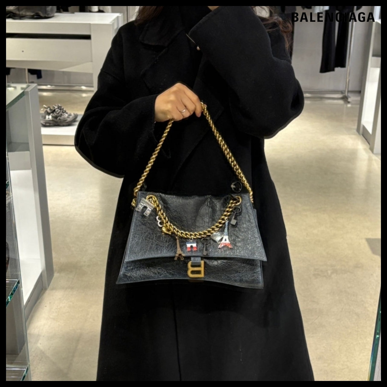 【BALENCIAGA】Crush Chain Small Bag “Paris Souvenir”