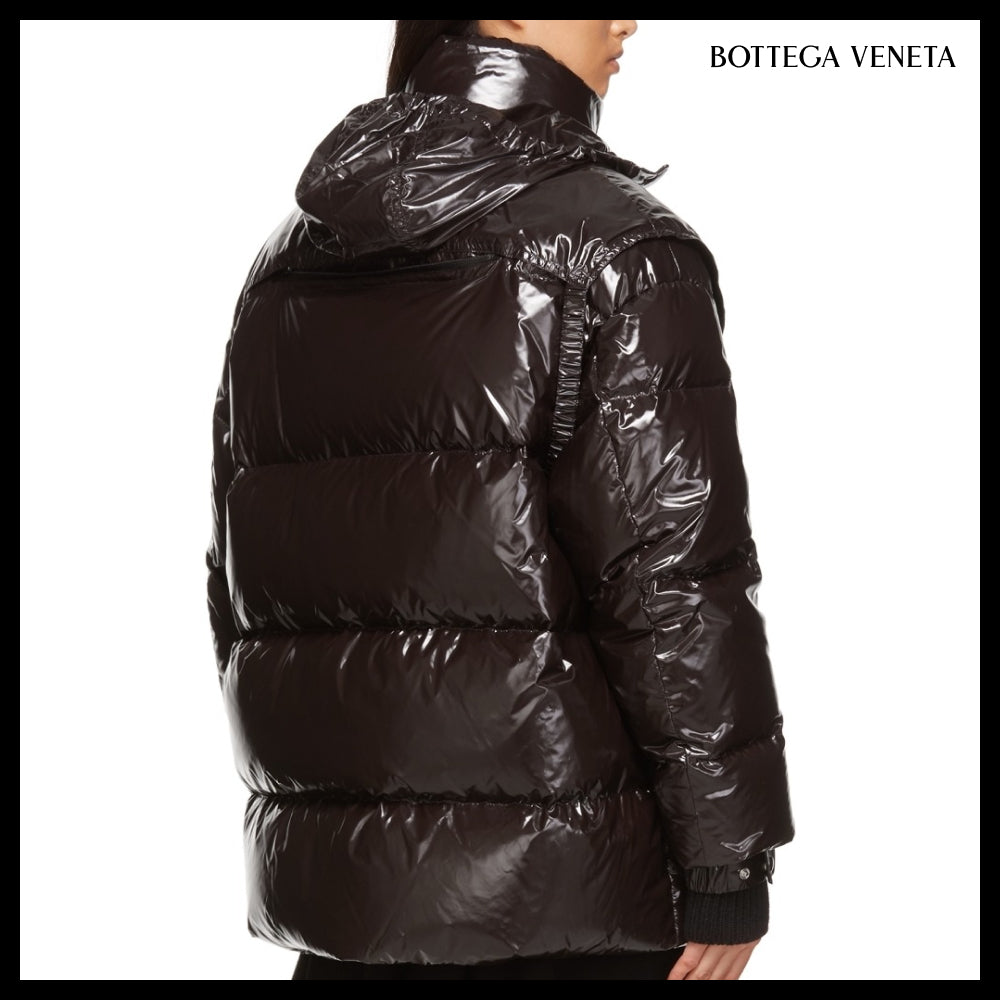 【BOTTEGA VENETA】Shiny down puffer jacket