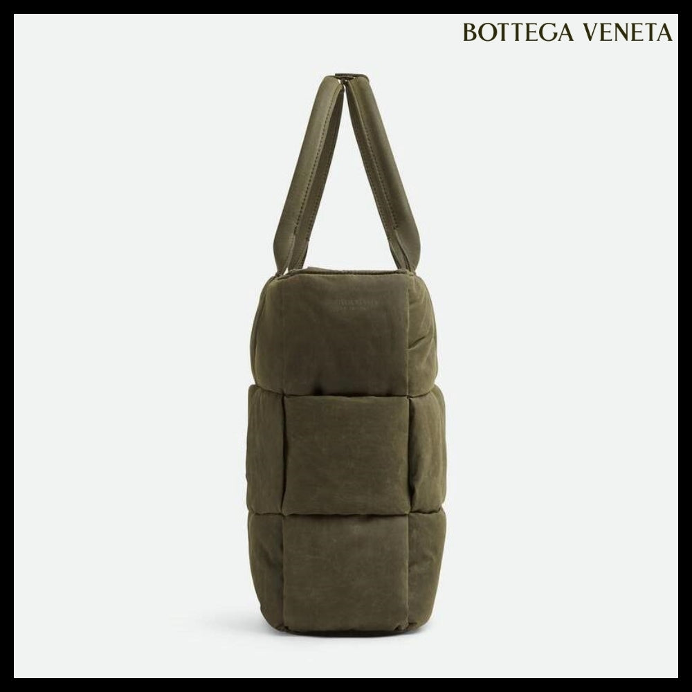【BOTTEGA VENETA】LARGE ARCO PADDED TOTE BAG OLIVE