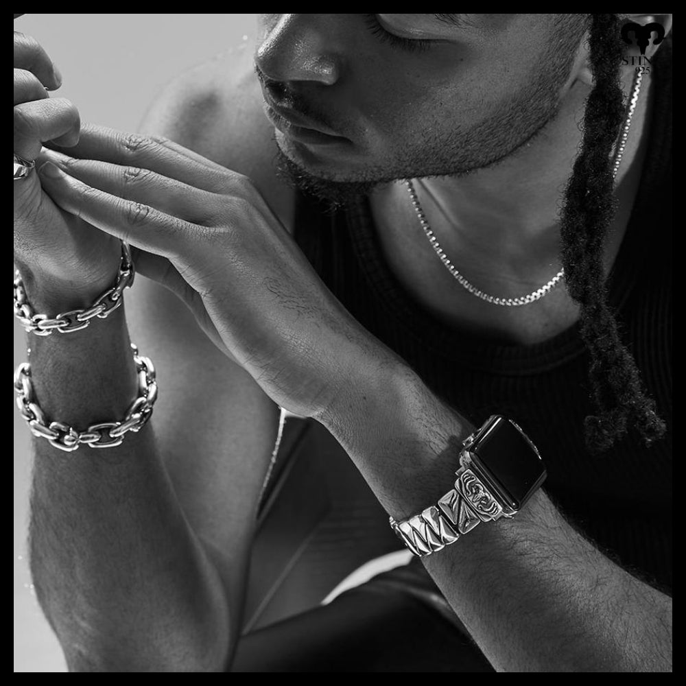 【STING925】Sting Apple Watch Stud Band