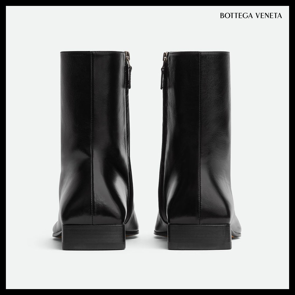 【BOTTEGA VENETA】Gym Ankle Boots Black