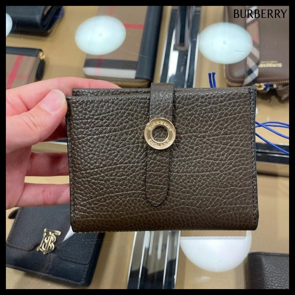 【Burberry】EDIE Grain Leather Bifold Card Holder EbonyBrown