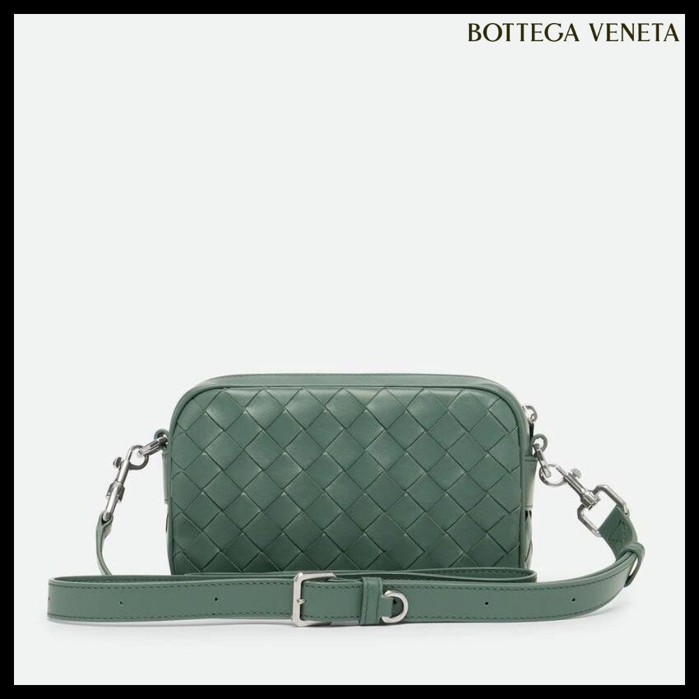 【BOTTEGA VENETA】MINI INTRECCIATO CAMERA BAG ALOE