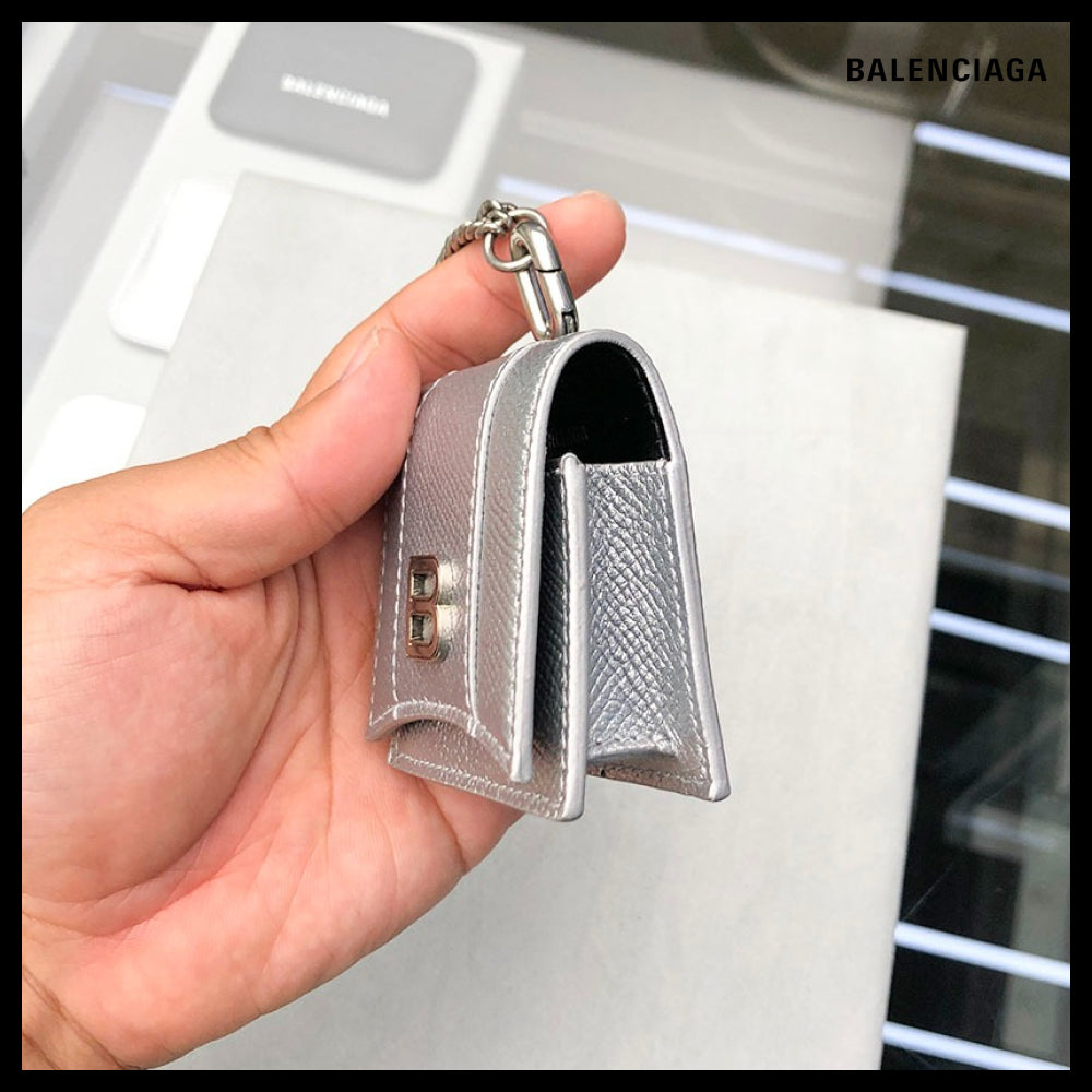 【BALENCIAGA】Hourglass AirPods Holder Metallized