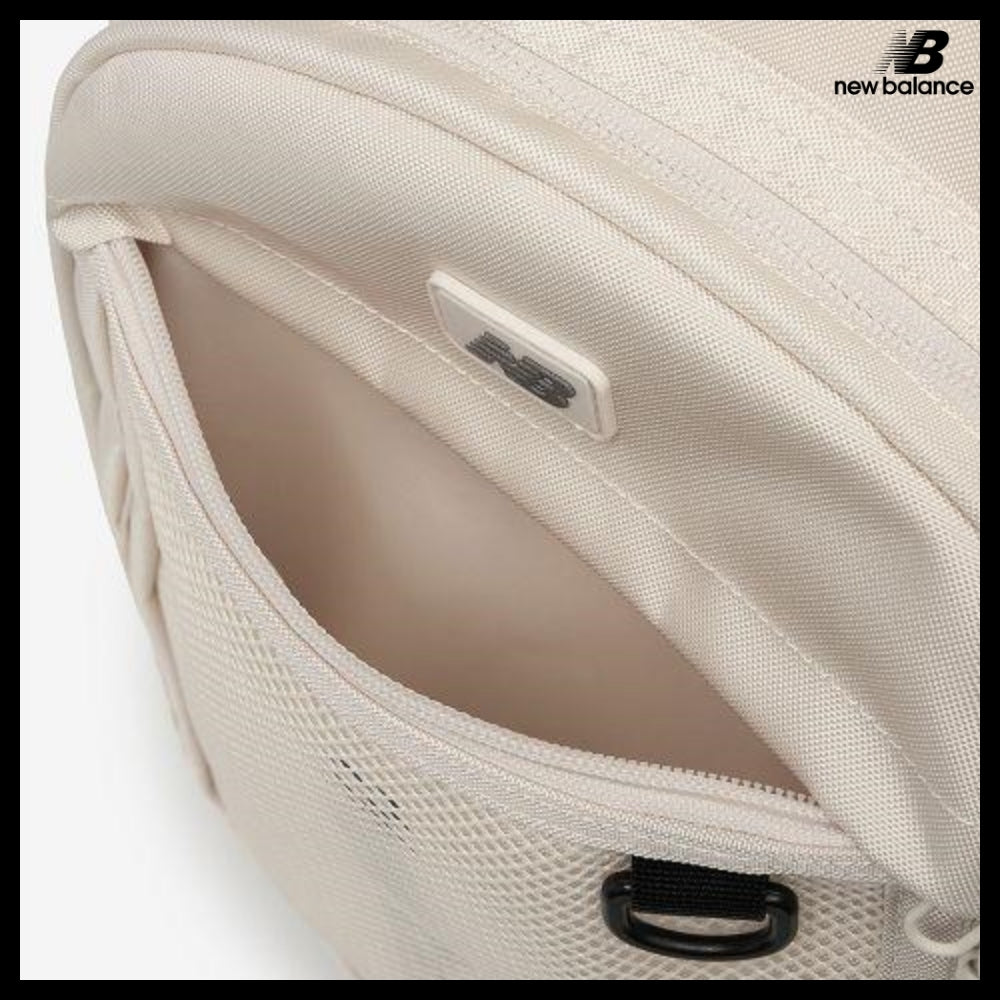 【New Balance】Flyingfoam Hyper Backpack V2 Cream