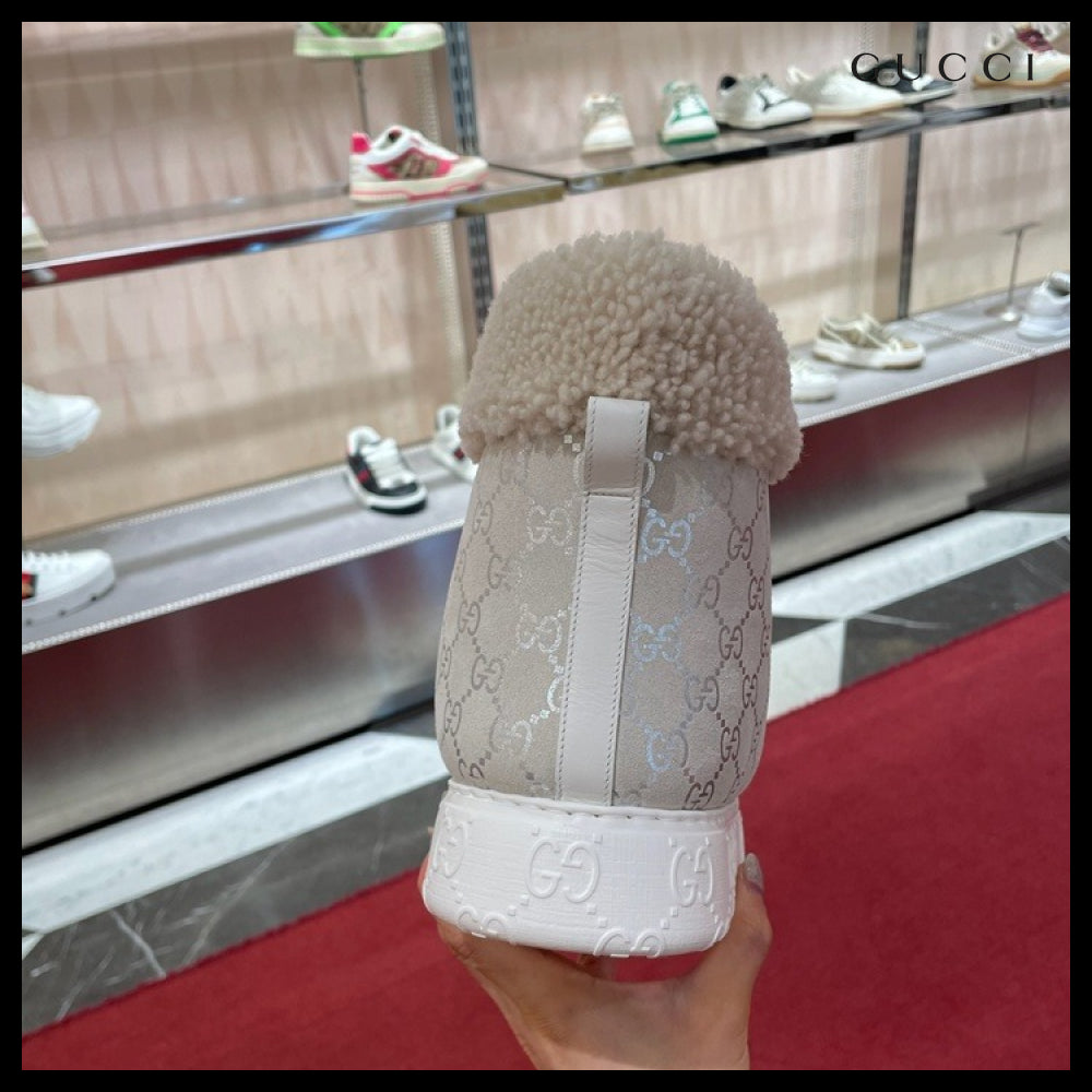 【GUCCI】NAT GG Supreme Shearling Ankle Boots Cream