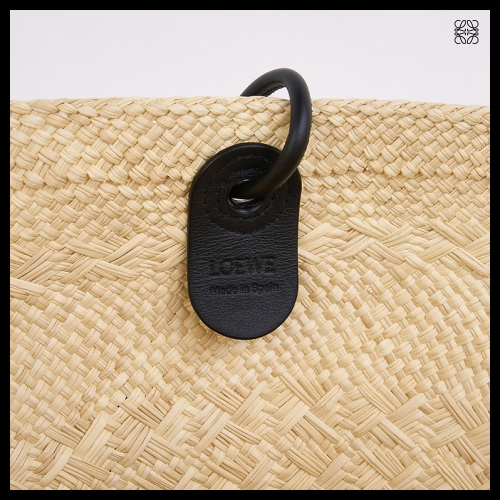 【LOEWE】Women's Anagram Basket Bag M