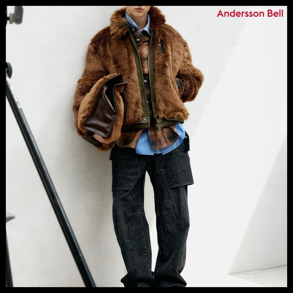 【ANDERSSON BELL】Unisex Flight Fur Bomber Jacket Brown