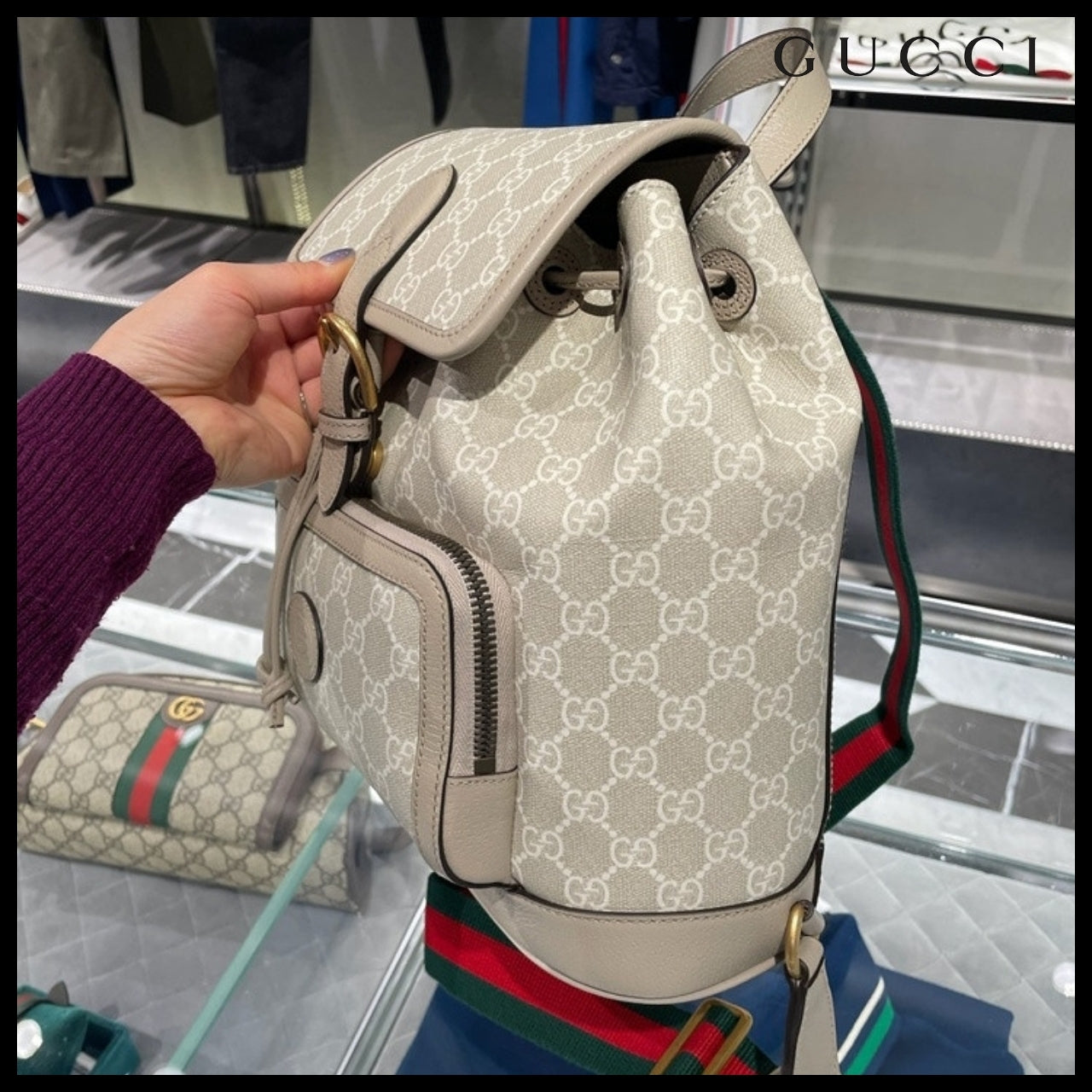 【GUCCI】Interlocking GG Supreme Canvas Backpack Beige White