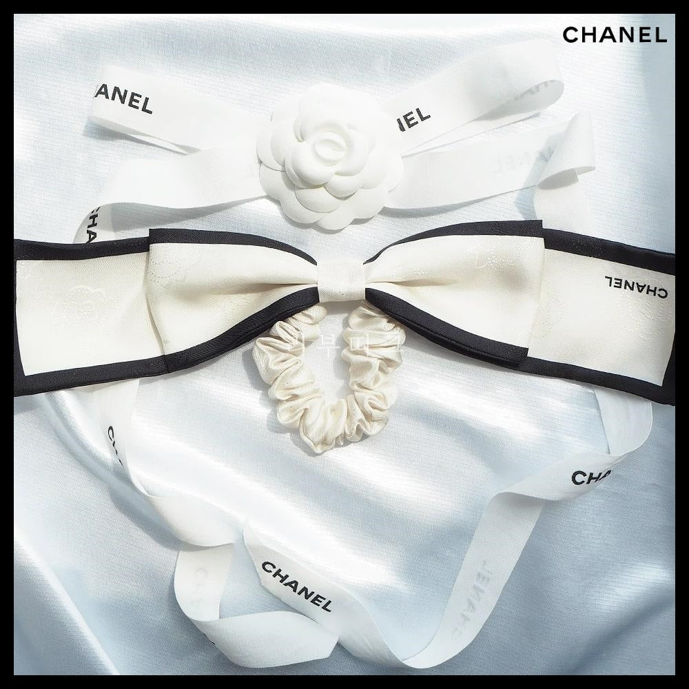 【CHANEL】Camellia Lettering Logo Twilly Scrunchie Hairband