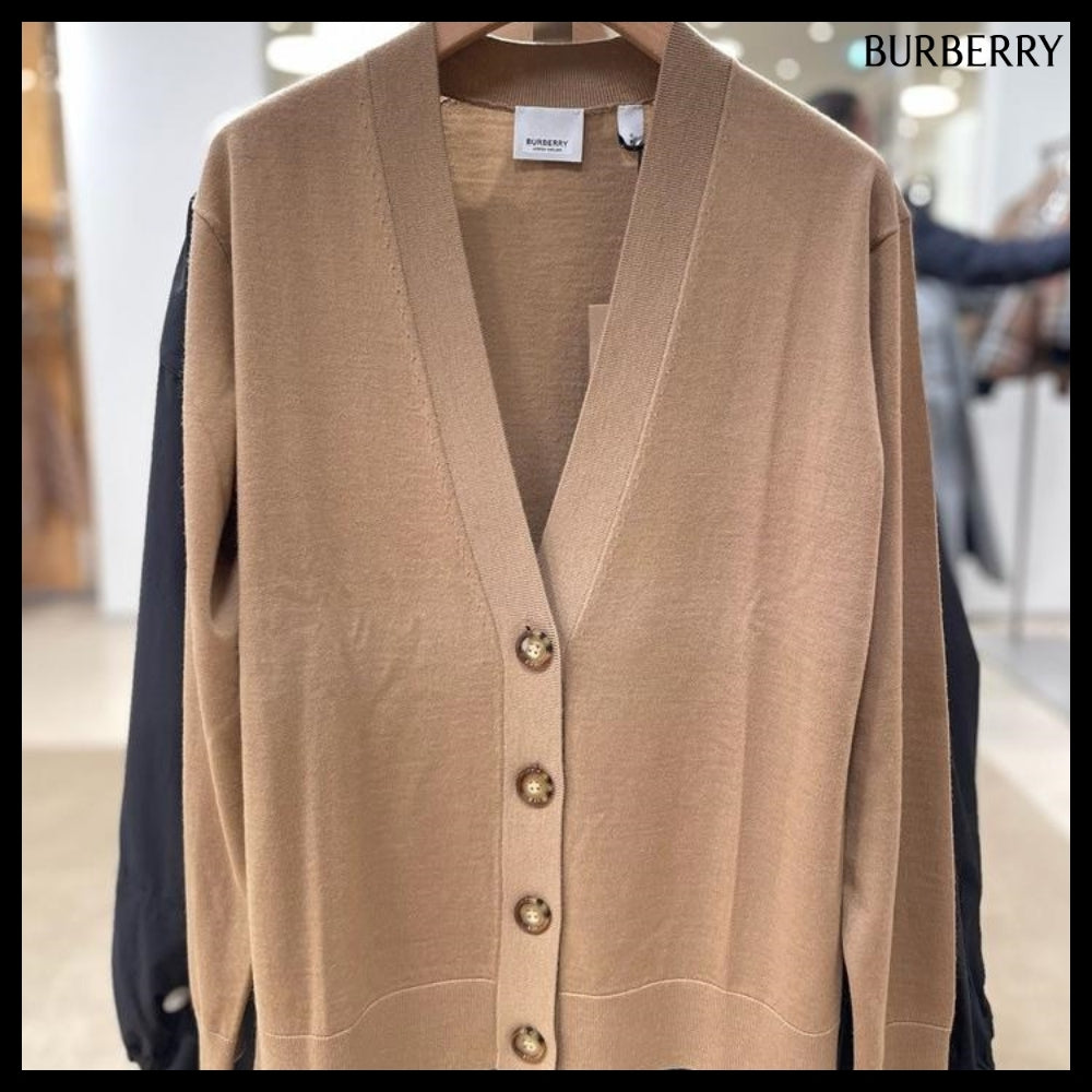 【Burberry】TULIP V-Neck Wool Cardigan Camel