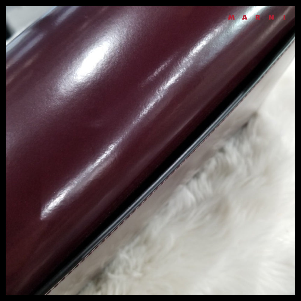 【MARNI】Glossy Medium Trunk Bag