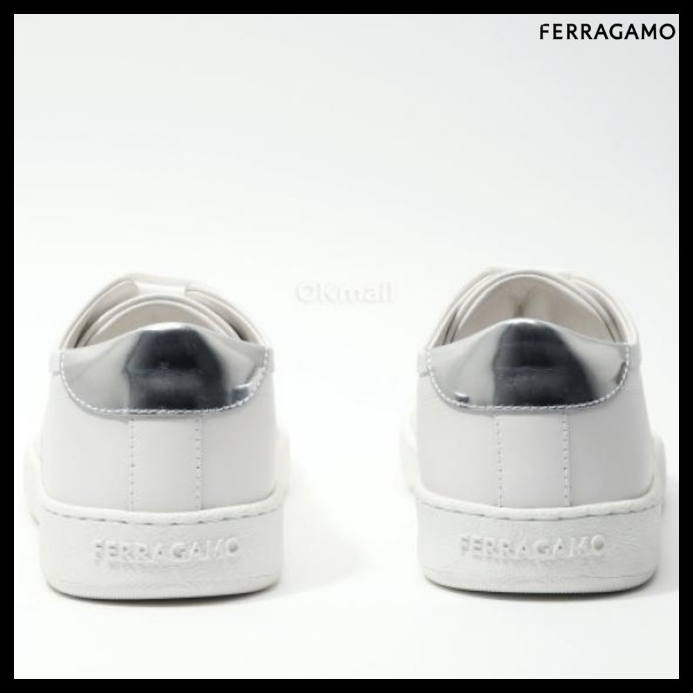 【Salvatore Ferragamo】030676 780983 Double Gancini Sneakers