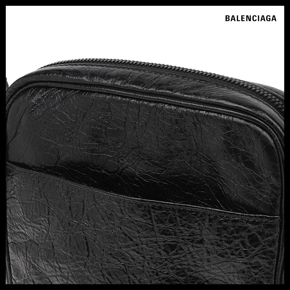 【BALENCIAGA】Le Cagole Crossbody Bag Black