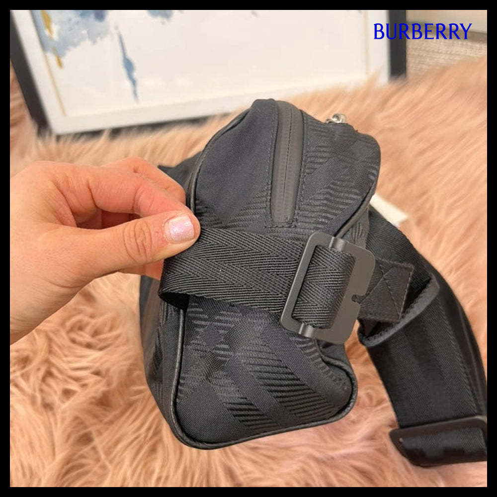 【Burberry】Check Jacquard Nylon Belt Bag Black