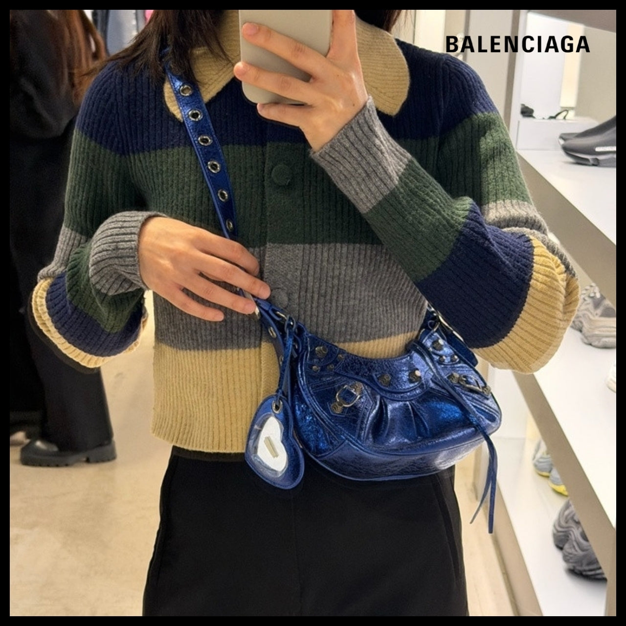 【BALENCIAGA】Arena Metallic Le Cagole XS Shoulder Bag