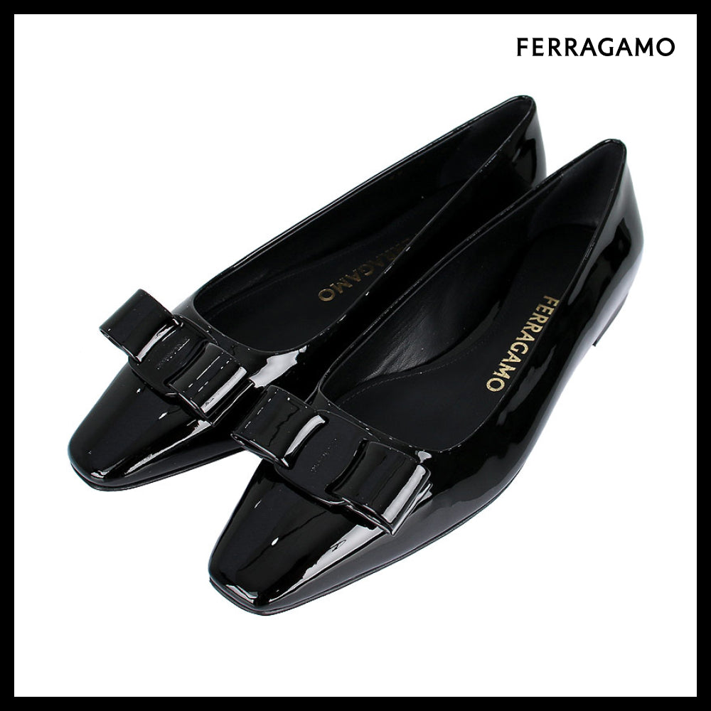 【FERRAGAMO】 Vara Bow Ballet Flats