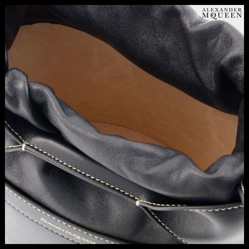【Alexander Mcqueen】Logo Leather Bucket Tote Bag Black