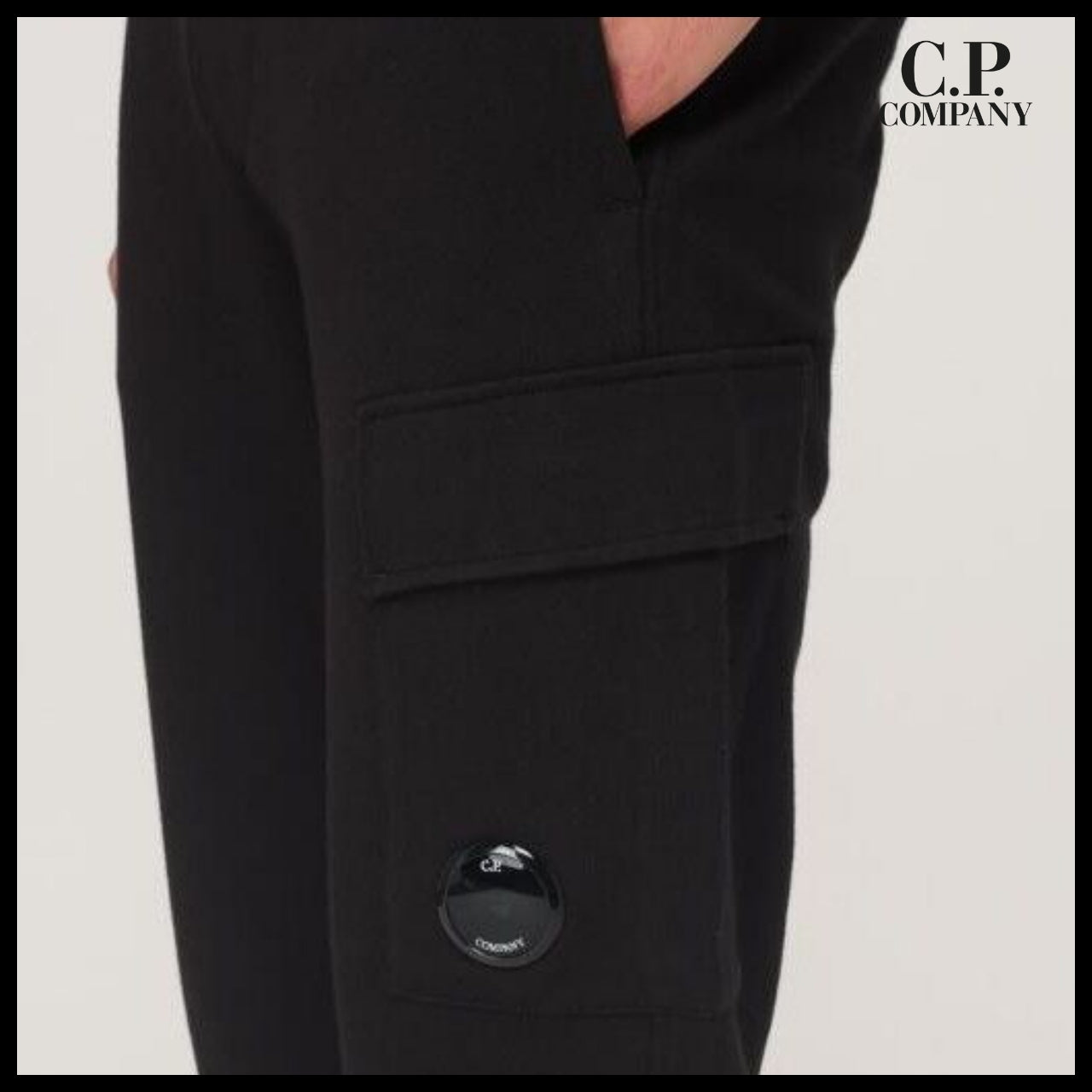 【CP COMPANY】Diagonal Raised Fleece Lens Sweatpants