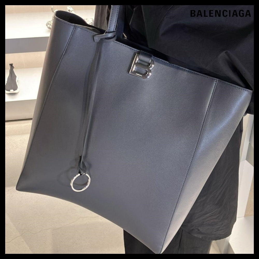 ★BALENCIAGAアウトレット セール ★Hourglass Soft Tote Bag