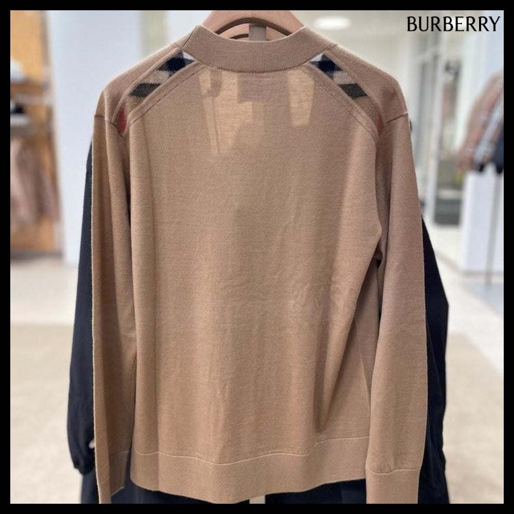【Burberry】TULIP V-Neck Wool Cardigan Camel