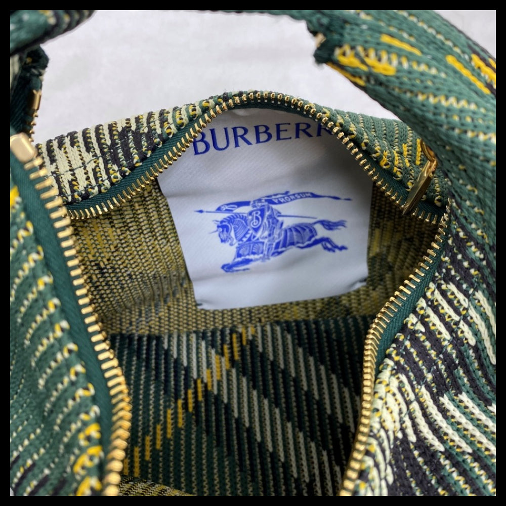 【Burberry】Knit Check Mini Peg Duffle Bag Ivy