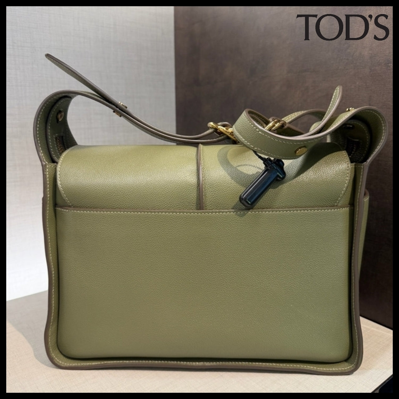 【TOD'S】TSB Timeless Leather Messenger Shoulder Bag