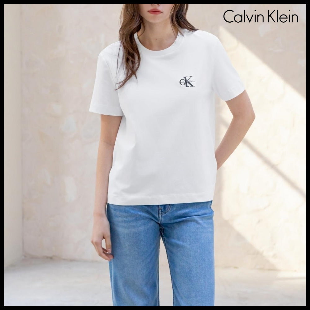 【Calvin Klein】Regular Fit Small Monogram Sleeve T-Shirt