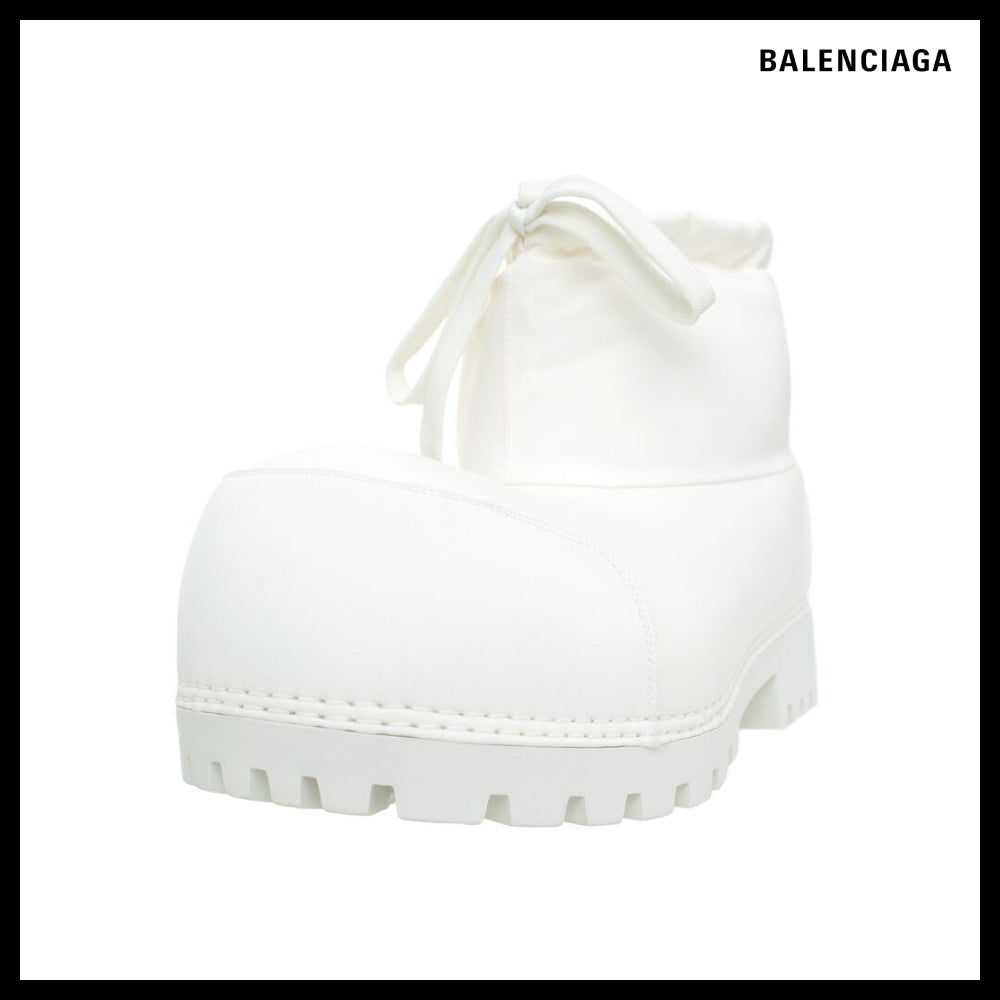 【BALENCIAGA】Alaska Booties White