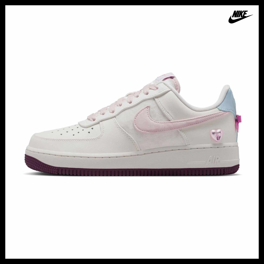 【NIKE】Air Force 1 07 W Light Armory Blue Silt Red