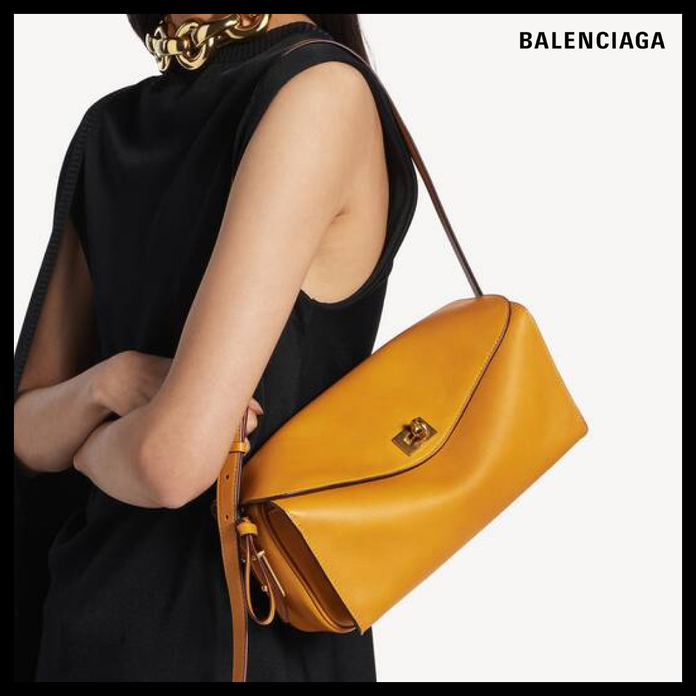 【BALENCIAGA】Le Set Shoulder Bag Medium Curry