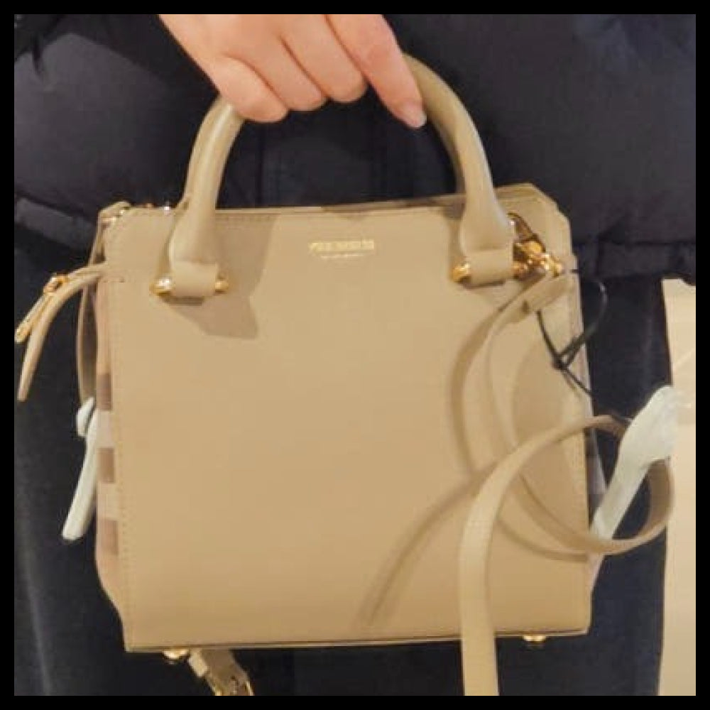 【BURBERRY】BANWELL house check mini tote bag chestnut beige
