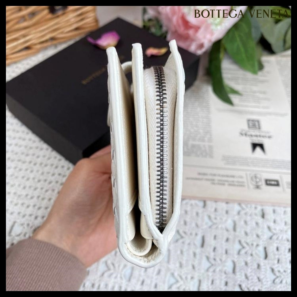 【BOTTEGAVENETA】Intrecciato Zip Coin Medium Wallet