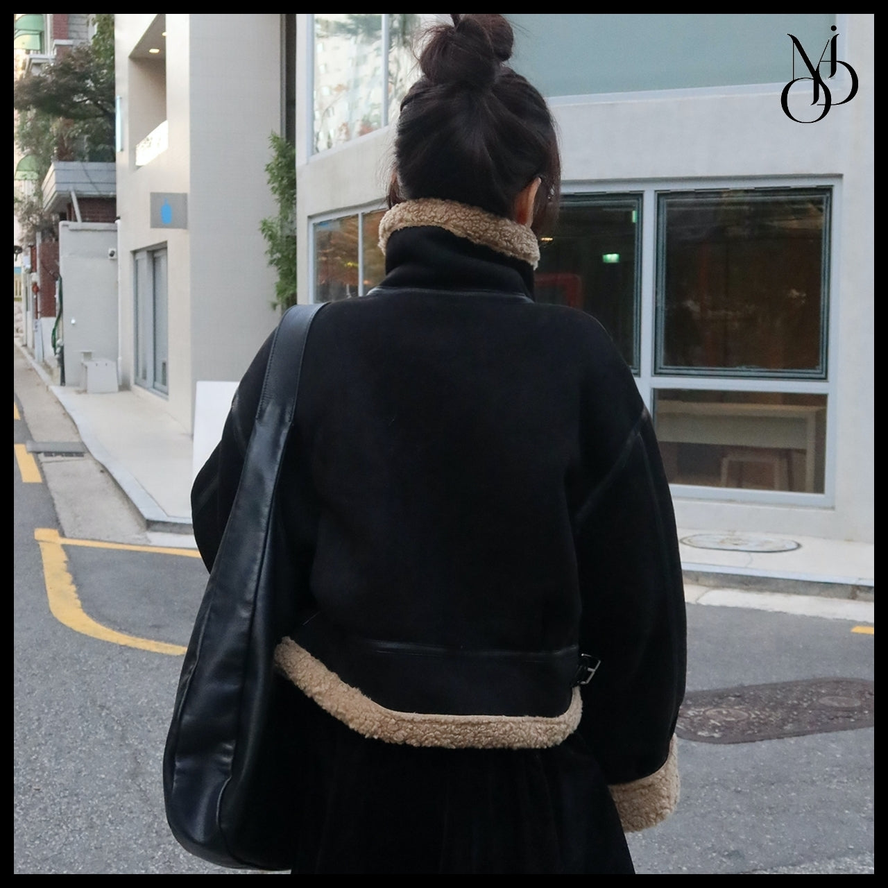 【MODIMOOD】Gumi Crop Shearling Suede Mustang 2 Colors