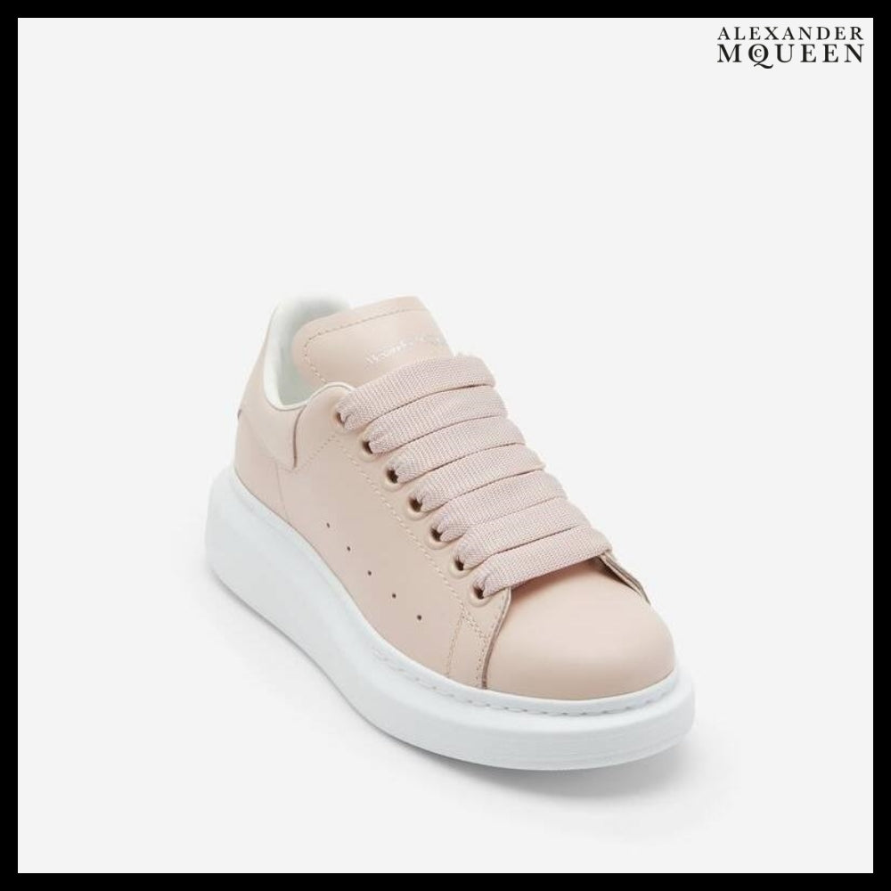 【Alexander Mcqueen】Women’s Oversized Sneaker in Blush