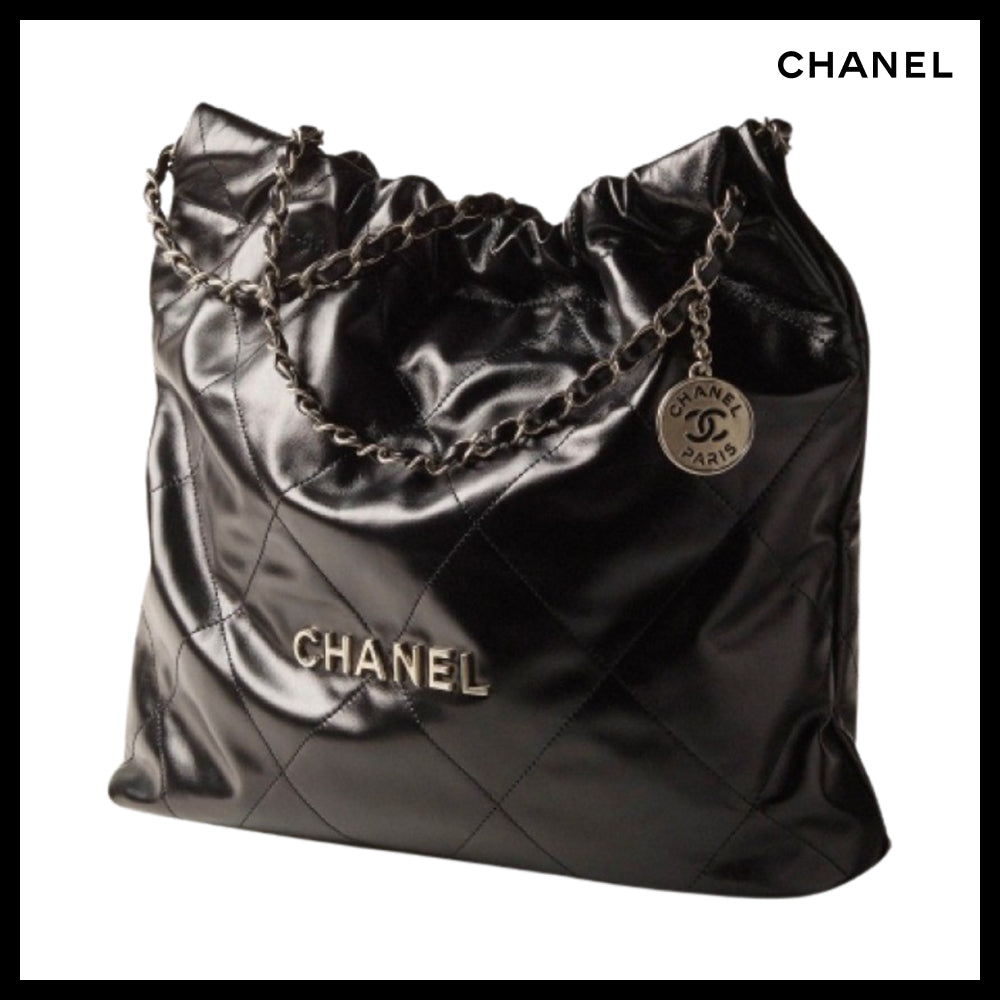【CHANEL】22 Medium Handbag Calfskin & Silver Black