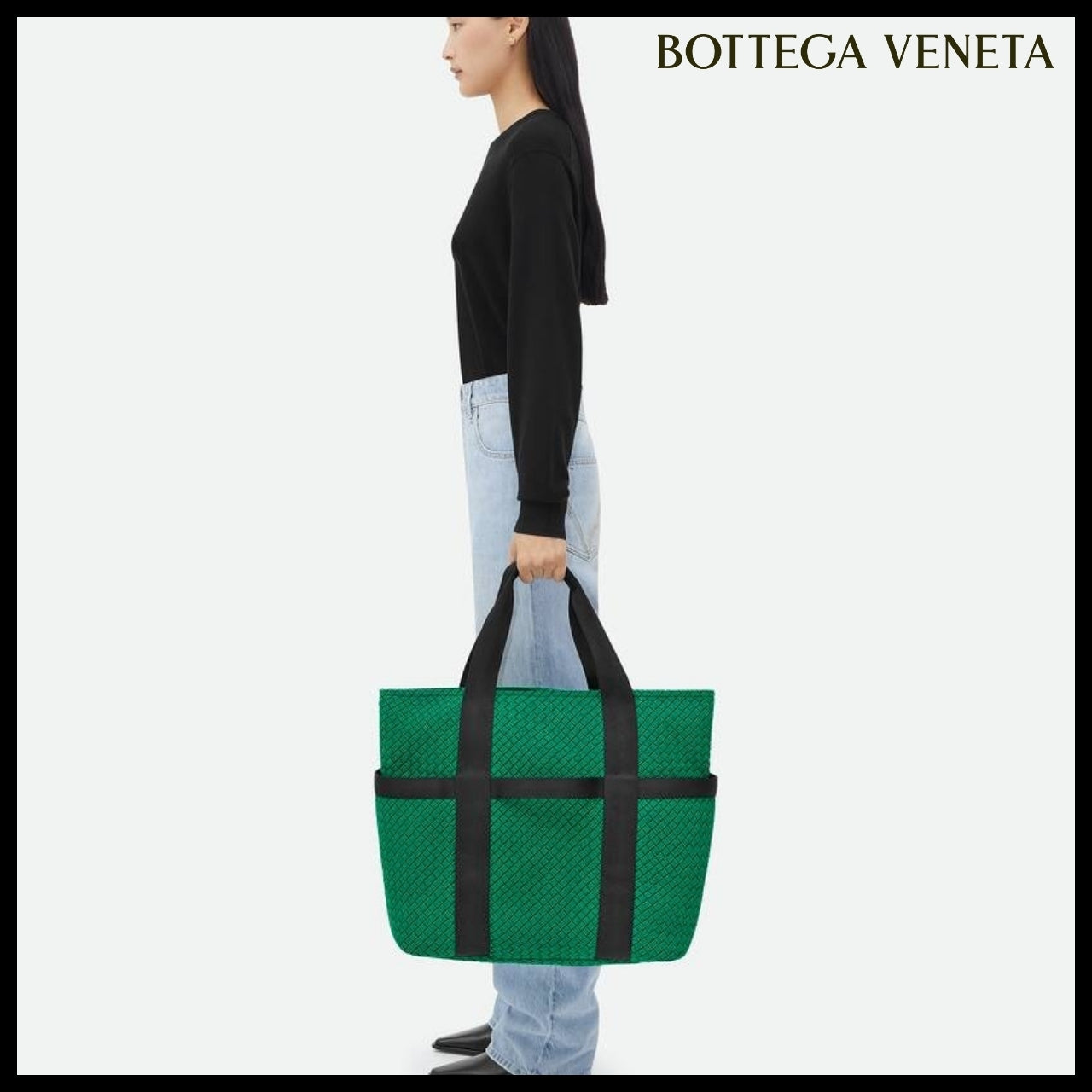 【BOTTEGA VENETA】VOYAGER ZIPPED TOTE PARAKEET DEEP BLACK
