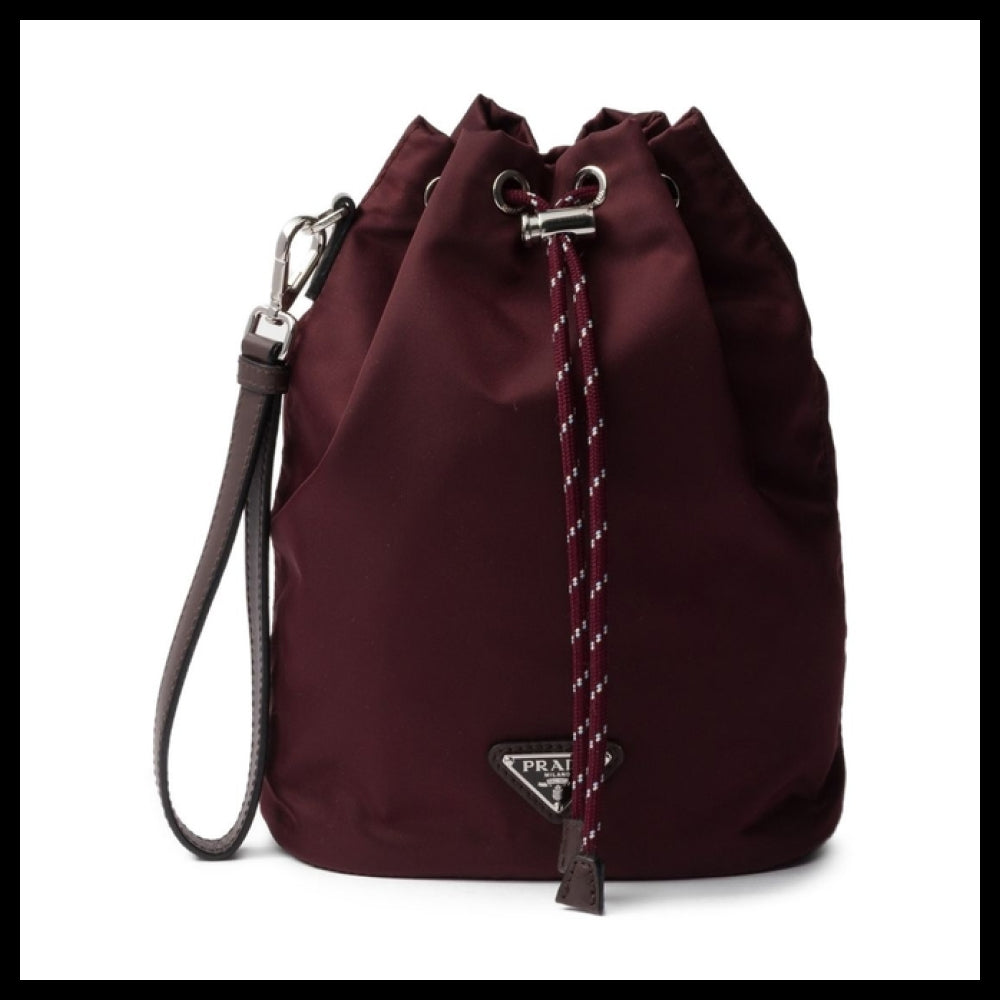 【PRADA】Burgundy clutch bag