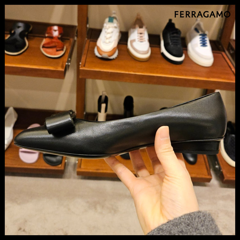 【Ferragamo】VIVA NEW ballerina flat shoes black