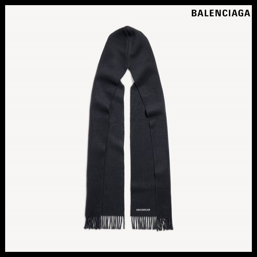 【BALENCIAGA】Hooded Scarf Black