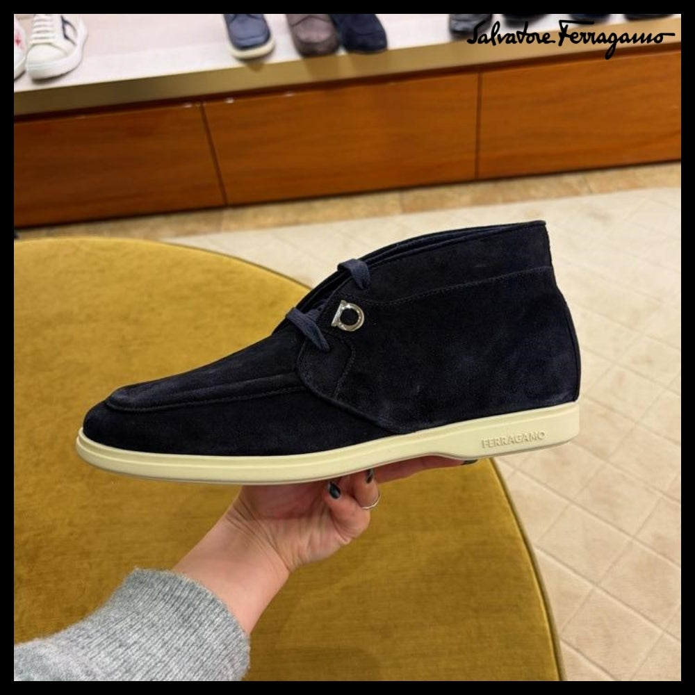 【FERRAGAMO】CERVIA GANCINI LOGO SUEDE LOAFERS NAVY