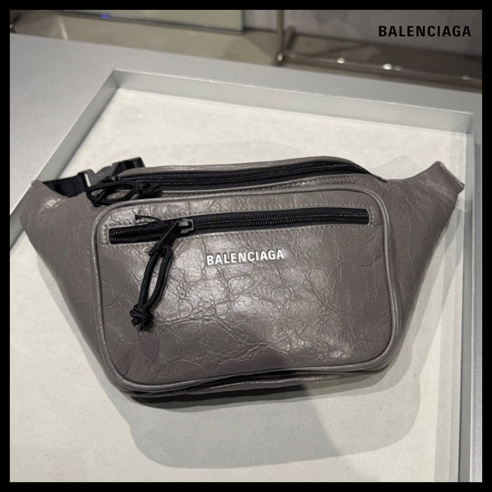 ★BALENCIAGAアウトレットセール ★Arena Lambskin Belt Bag