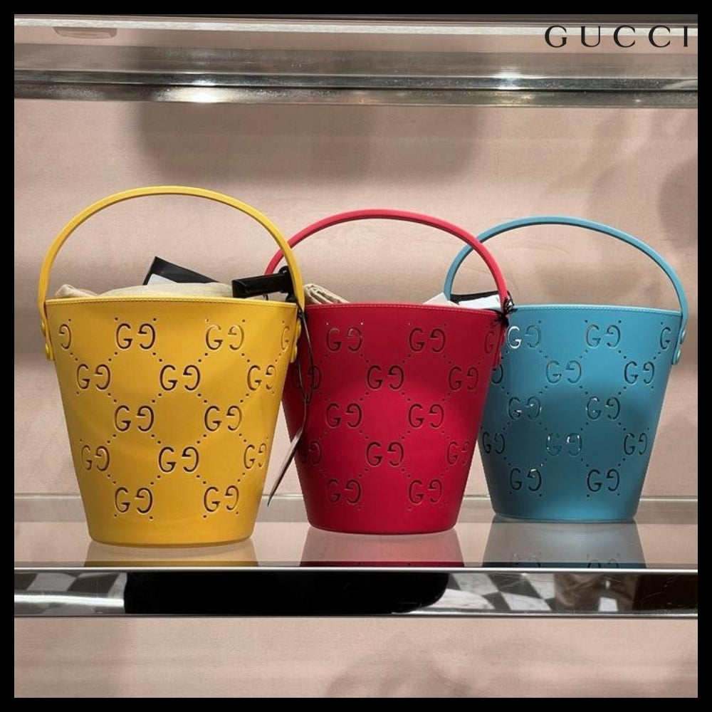 【GUCCI】パンチング モノグラム ラバー トートバッグ (3カラー)