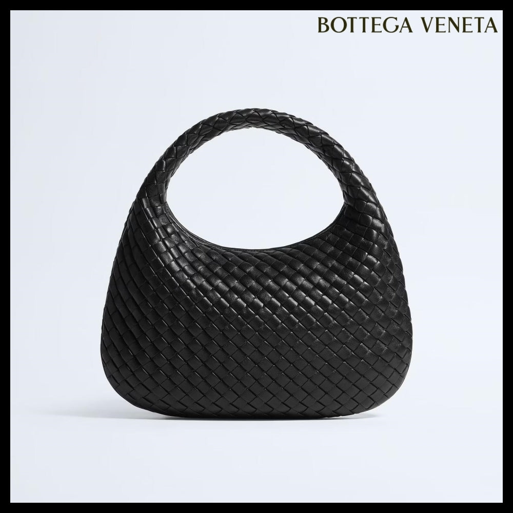 【韓国百貨店 BOTTEGA VENETA】Small Veneta Shoulder Bag Black