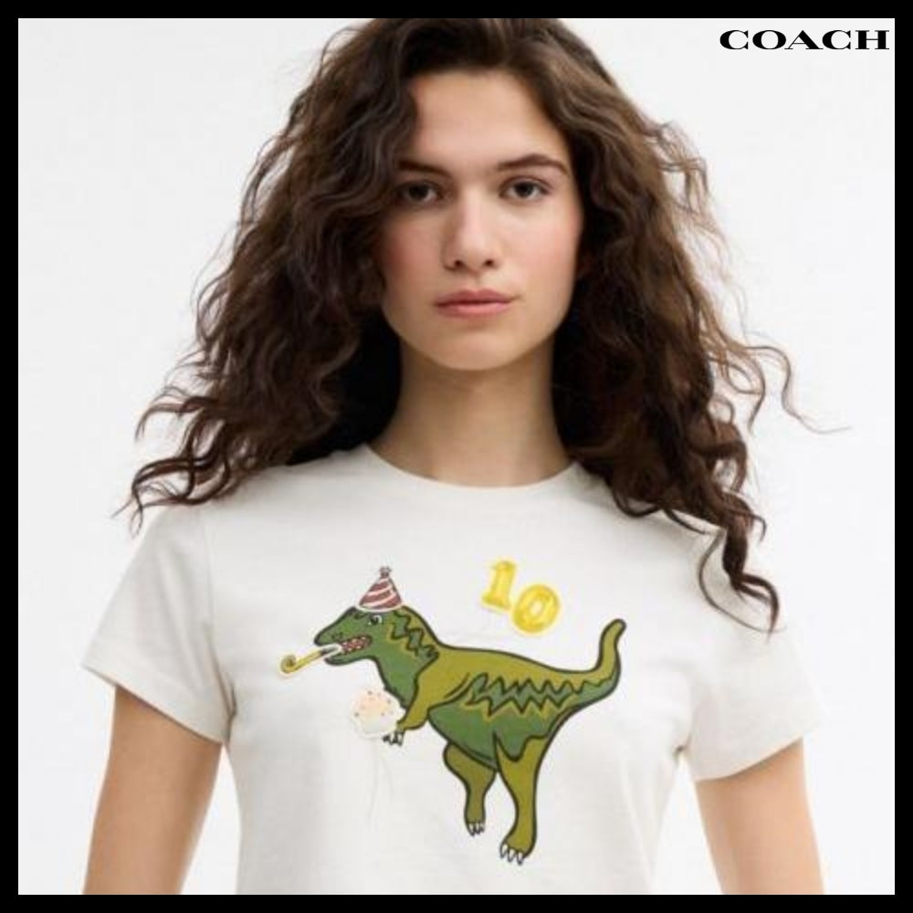 【Coach】Lexi Tenth Birthday 90 S Fit T Shirt In Organic