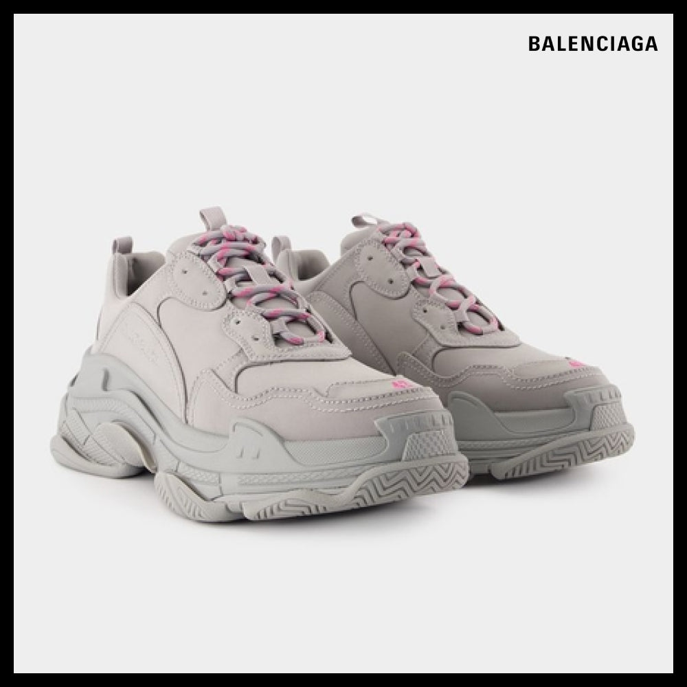 ★BALENCIAGAアウトレット セール ★Triple S Low-top Sneakers