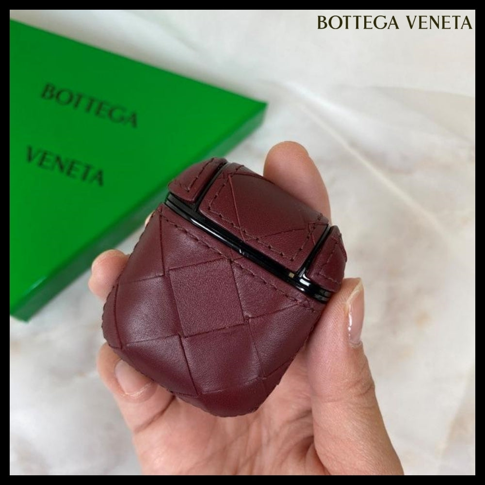 BOTTEGA VENETA Intrecciato AirPods Leather Case